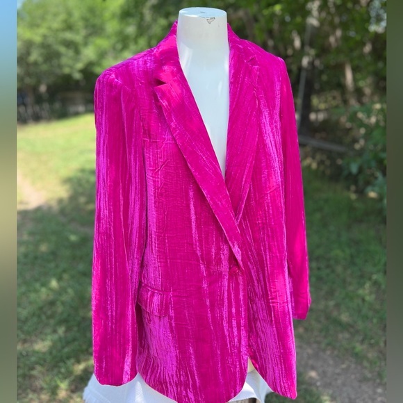 Nasty Gal Jackets & Blazers - NWT Nasty Gal Crushed Velvet Co-Ord Single Breasted Blazer Pink Size 10